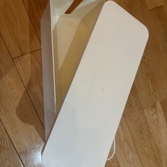 コンセントケース　白　ケーブル収納ボックスの画像