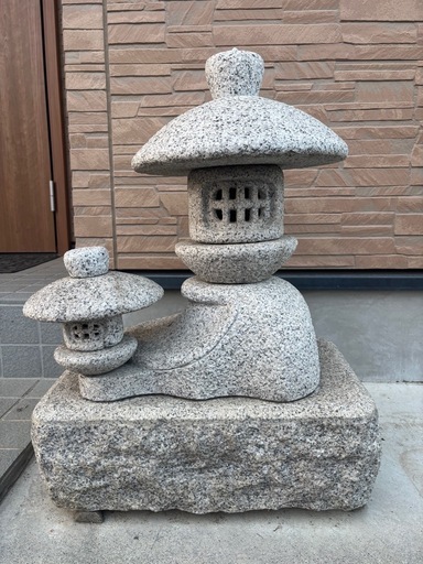 御影石・親子灯籠