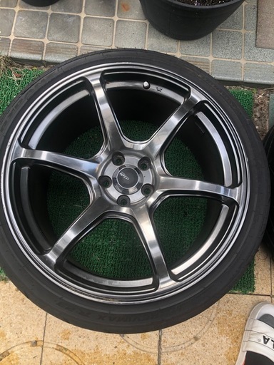 急募！！4本セット 18インチホイール 9.5j pcd100 インセット45 シバタイヤtw300 86 brz インプレッサ