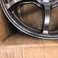 急募！！4本セット 18インチホイール 9.5j pcd100 インセット45 シバタイヤtw300 86 brz インプレッサの画像