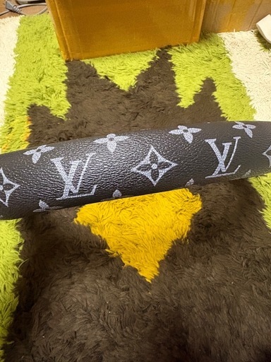 ハンドルカバー カー用品 車用品 かっこいいブラック×グレーLV  ルイヴィトン ヴィトン