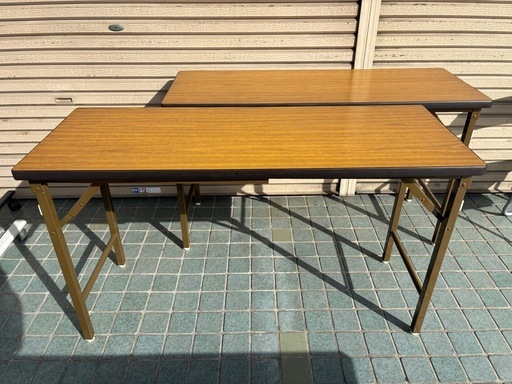 ★一つ¥5,000-★【残り1台】【天板キレイ】幅120cm ハーフサイズ　折りたたみテーブル 1台 長机 木目調 作業台・会議・イベント用などに！