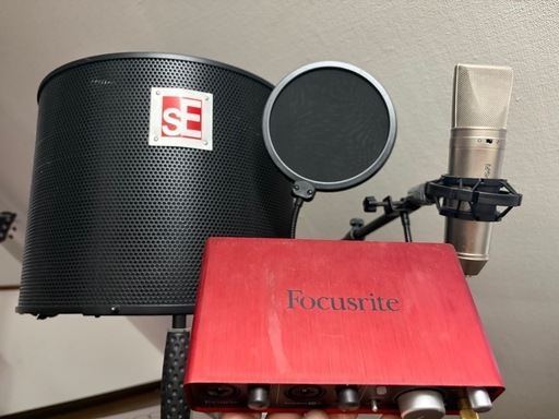 RODEコンデンサーマイク、オーディオインターフェース、スタンド付き吸音材宅録セット