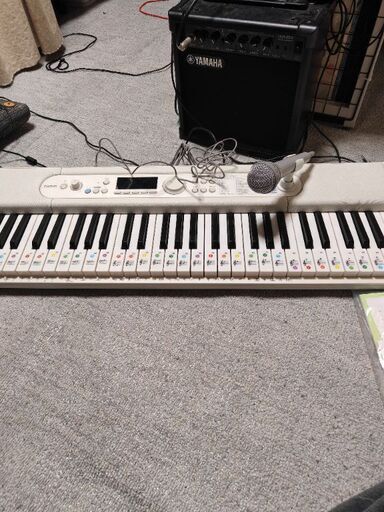 カシオ CASIO Casiotone 光ナビゲーションキーボード LK-520 ホワイト 