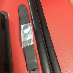 【もらってください】スーツケースの画像