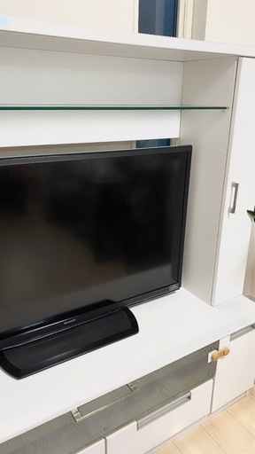 大容量収納付きテレビ台 テレビボード　テレビスタンド ホワイト 白 引き出し 棚・扉・ガラス板付き