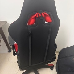 【現状渡し】DXRACER ゲーミングチェア（赤/黒）の画像