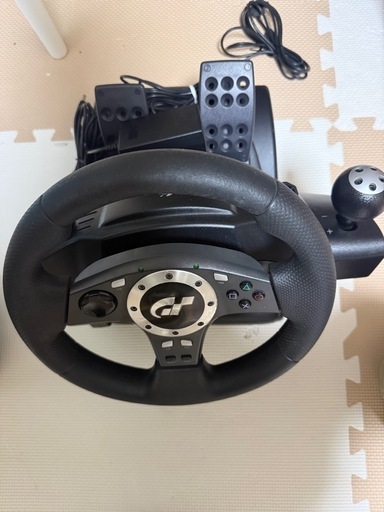 Logitech GT Driving Force ハンドルコントローラー