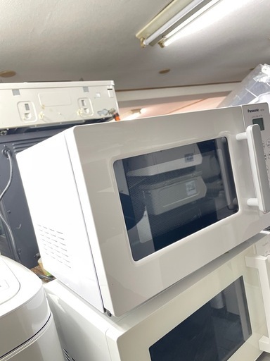 配送可能　保証付き 2020年製パナソニック オーブンレンジ 16L NE-KA1-W ホワイト