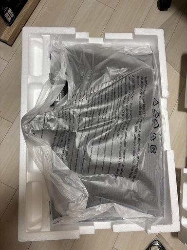 【ほぼ新品】LG 32インチ モニター