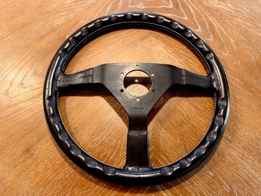 MOMO 正規品　美品　φ 37　ステアリング　メーカーオプション　レザー　