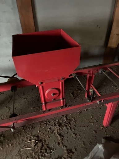 レトロ三菱 播種覆土機 手動式　
