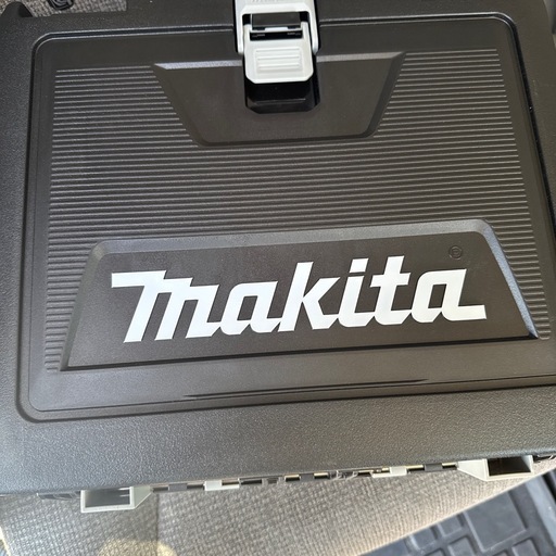 マキタ　インパクトドライバー　td173d