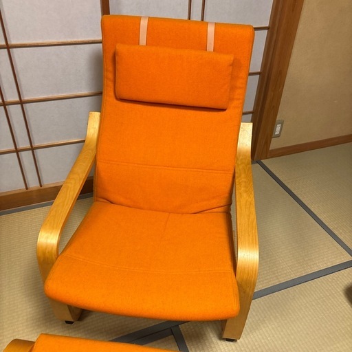 IKEA オレンジ　チェア