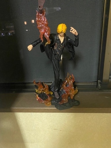 ? 【本日限定】ワンピース サンジ フィギュア 炎エフェクト 美品 早い者勝ち