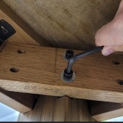 クラッシュゲート　ダイニングテーブルの画像