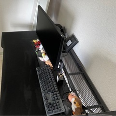IKEA ゲーミングデスク UTESPELAREの画像