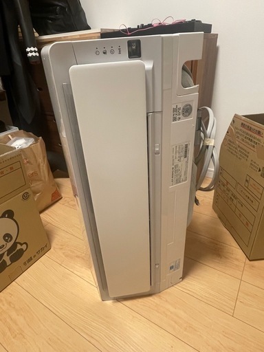 シャープ　エアコン　18畳用