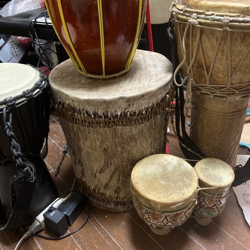 アフリカ　打楽器