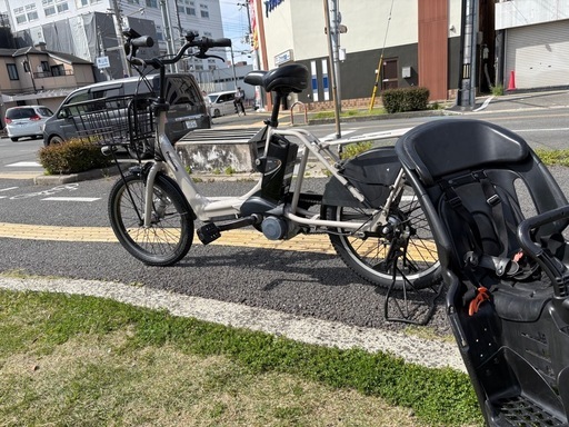 023中古 Panasonic電動アシスト自転車8.9Ah 大阪 (となりの樹) 近鉄 