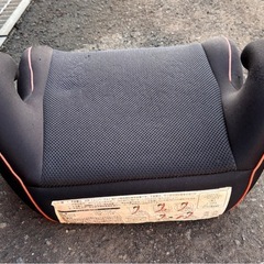 車用ジュニアシートブースターの画像