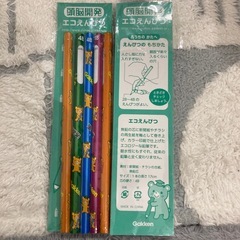 【未使用品】　鉛筆　学研　4B 10本セットの画像