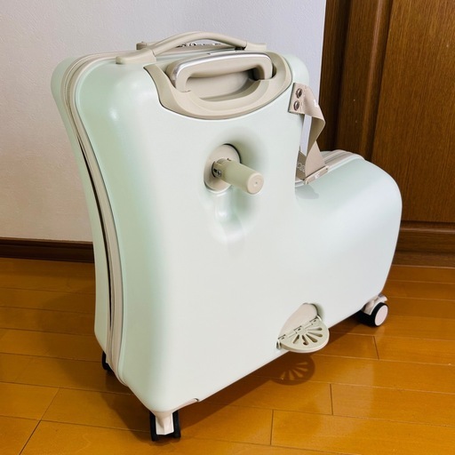 noricco ノリッコ 子供が乗れる キャリーケース M