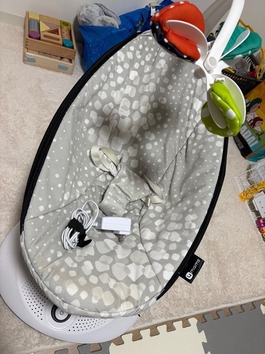 値下げ！ 【4moms】電動バウンサー mamaRoo 動作確認済み
