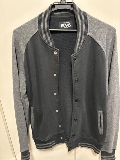 【美品】 BEAMS(ビームス) スタジャン Mサイズ ブラック/グレー
