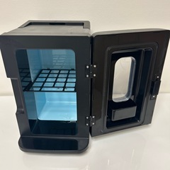 ディスプレー型ポータブル保冷温庫の画像