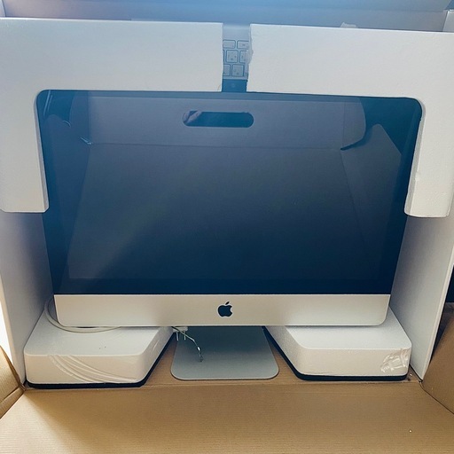 iMac Retina 4K 21.5インチ 2017年モデル