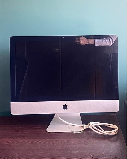iMac Retina 4K 21.5インチ 2017年モデル