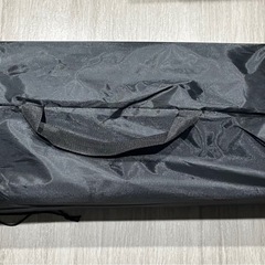 アウトドアテーブル 折りたたみ 軽量 コンパクト 耐荷重100kg キャンプ バーベキュー 収納バッグ付 95cm ブラックの画像