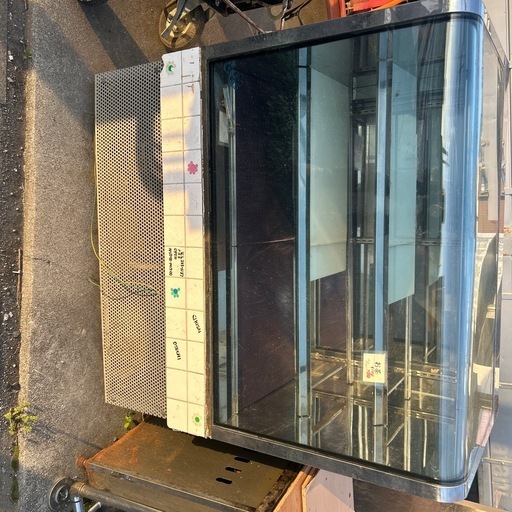 ショウケス