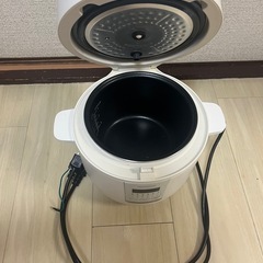 炊飯器の画像
