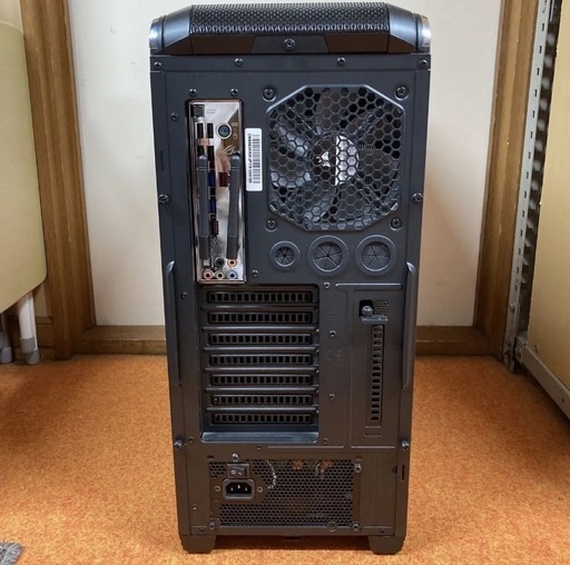 ★ジャンク/自宅に転がっていた古いが少し高級なパーツで適当に組み上げたPC