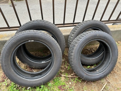 スタッドレスタイヤ155/65R14