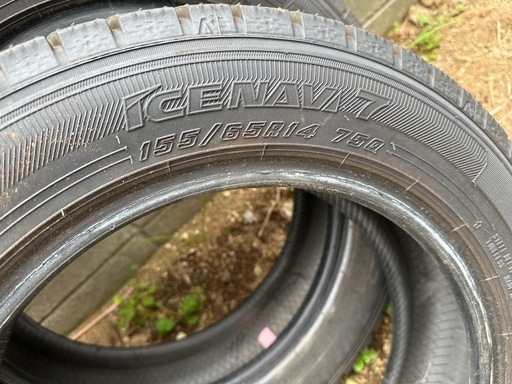 スタッドレスタイヤ155/65R14