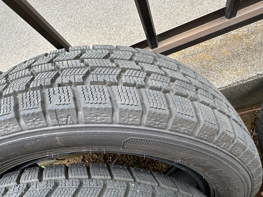 スタッドレスタイヤ155/65R14