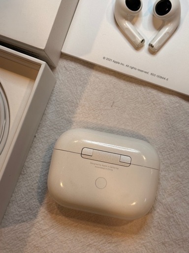 AirPods Pro 本体 充電ケース付き