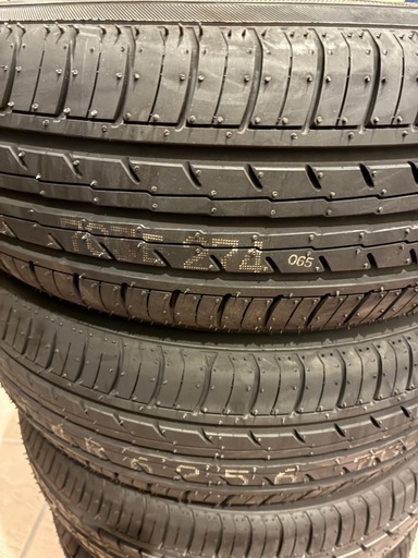 新品タイヤ 155/55R14 