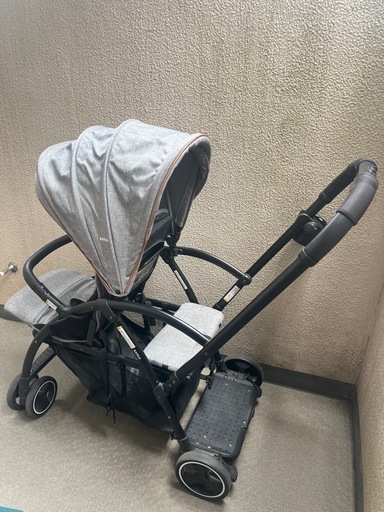 2人乗りベビーカー　カトージ ベビーカー 2-Seater