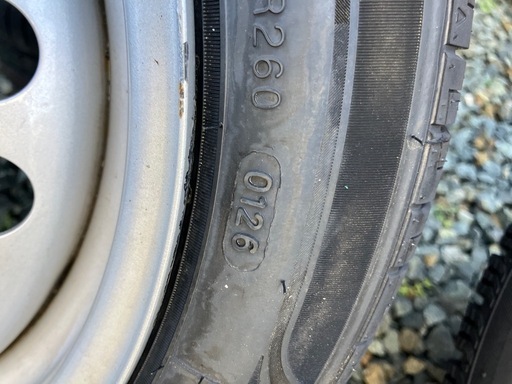 26年製新品165 55 15インチpcd100 4穴　6j  