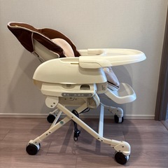 コンビ　ベビーラック　ハイローチェアの画像