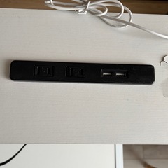 デスク　コンセント・USBポート付きの画像