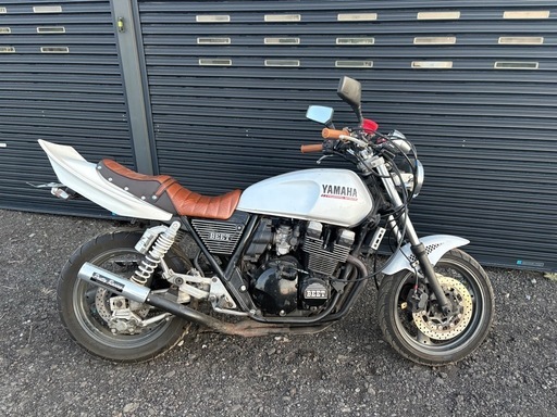 　バイク　YAMAHA XJR400 4hm