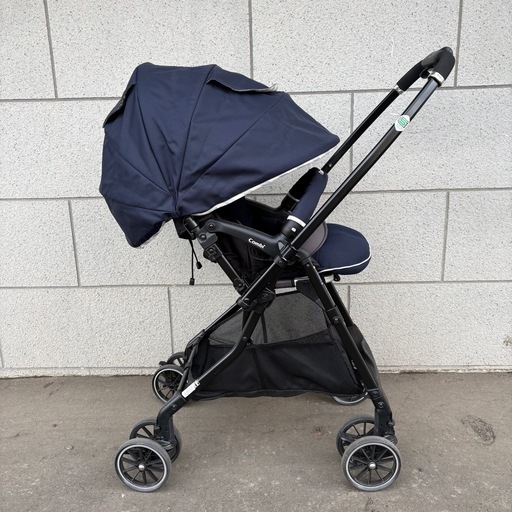 コンビ　ベビーカー　スゴカルα 4 キャス　Light