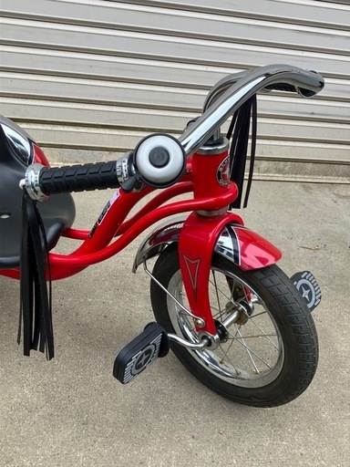 シュウィン ロードスター 三輪車 レトロ調 アメリカン SCHWINN