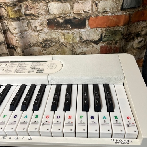 CASIO LK-530 光ナビゲーションキーボード 61鍵盤 カシオ