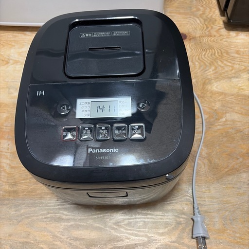 Panasonic IHジャー炊飯器 2023年製 SR-FE101